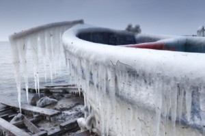 Winter-boat-image